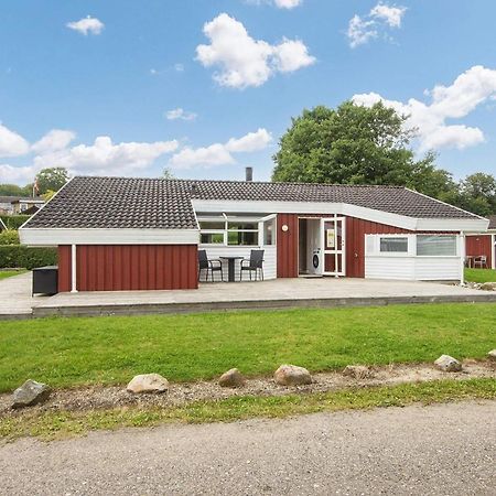 6 Person Holiday Home In Bjert Binderup Strand ภายนอก รูปภาพ